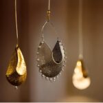 METAL AND PEARL CHANDBALI CANDLE HOLDER